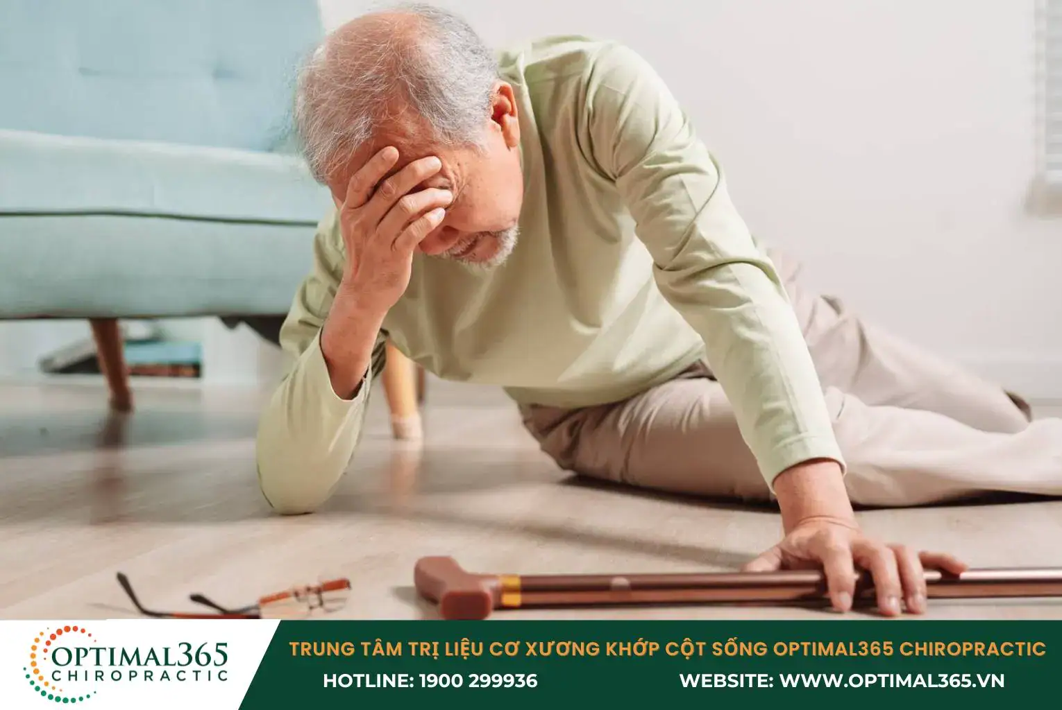 Ngã mạnh khiến dây chằng chéo trước bị rách hoặc kéo căng quá mức ở người lớn tuổi 