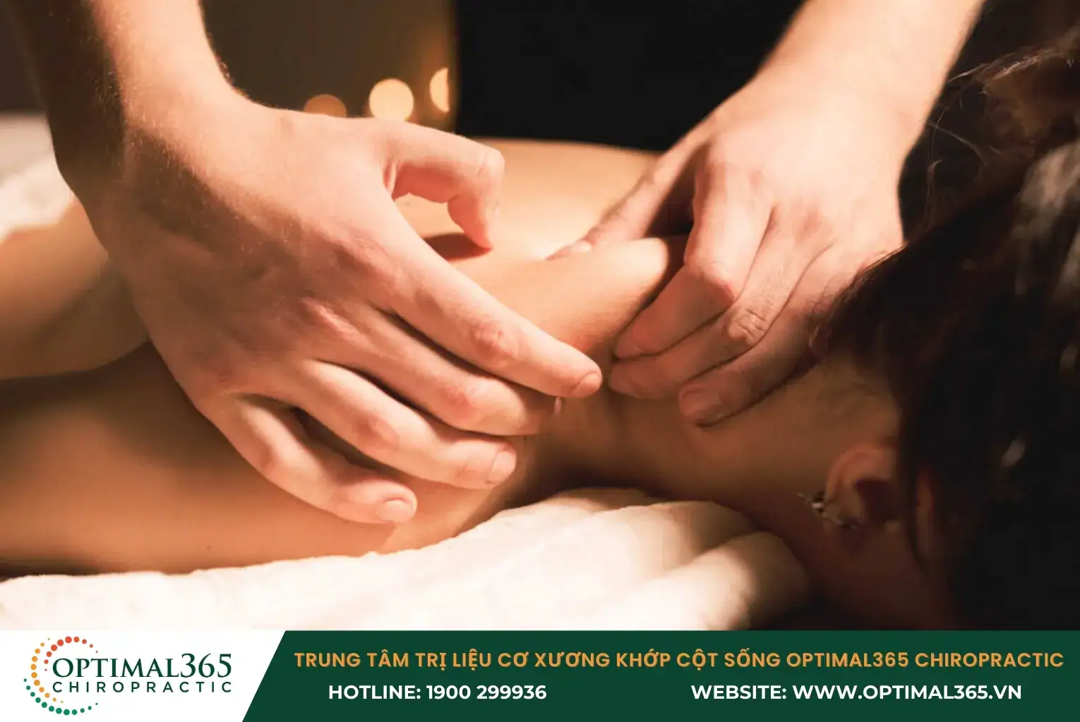 Phương pháp bấm huyệt giúp thúc đẩy lưu thông máu đến các cơ và mô xung quanh cột sống 