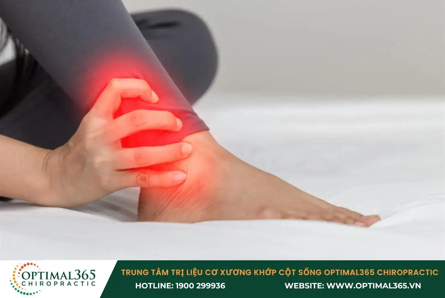 Các trường hợp bong gân nặng, cơn đau sẽ dữ dội hơn và tăng lên khi di chuyển