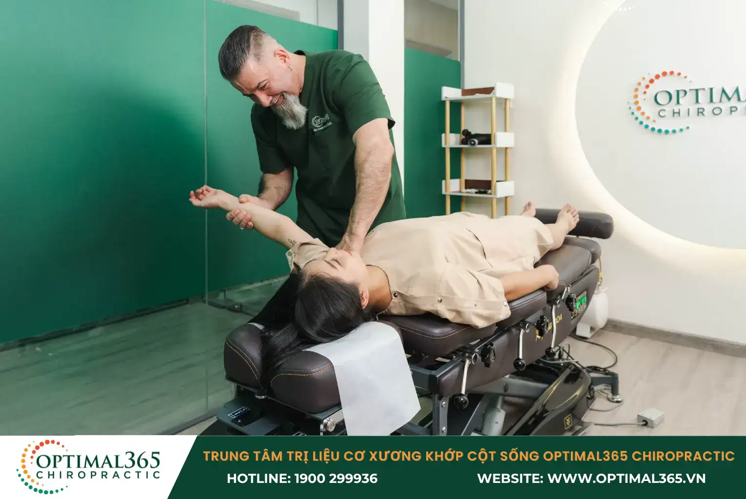 Personalized one-on-one treatment with our Chiropractor, providing pain relief from the very first session