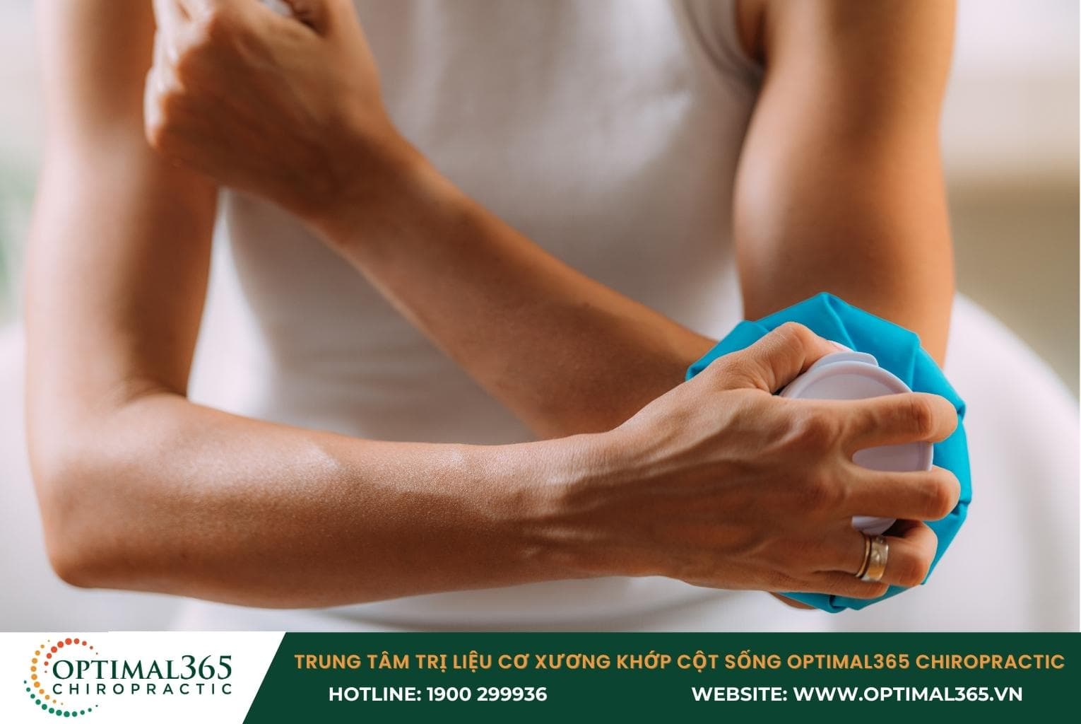 Chườm lạnh làm co mạch máu, giảm sưng và đau hiệu quả