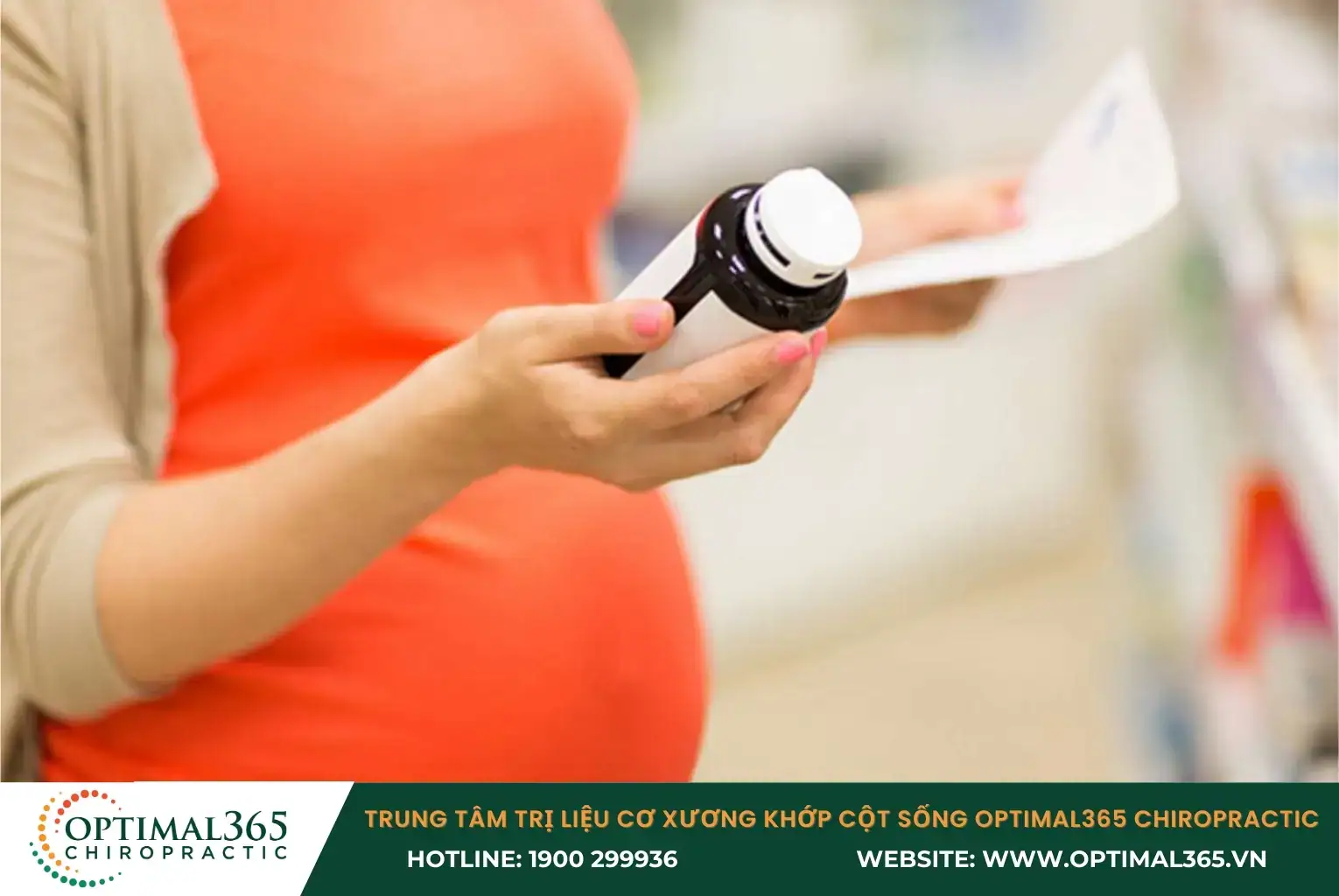 Phụ nữ mang thai cần cẩn trọng khi uống bất kỳ loại thuốc và thực phẩm chức năng