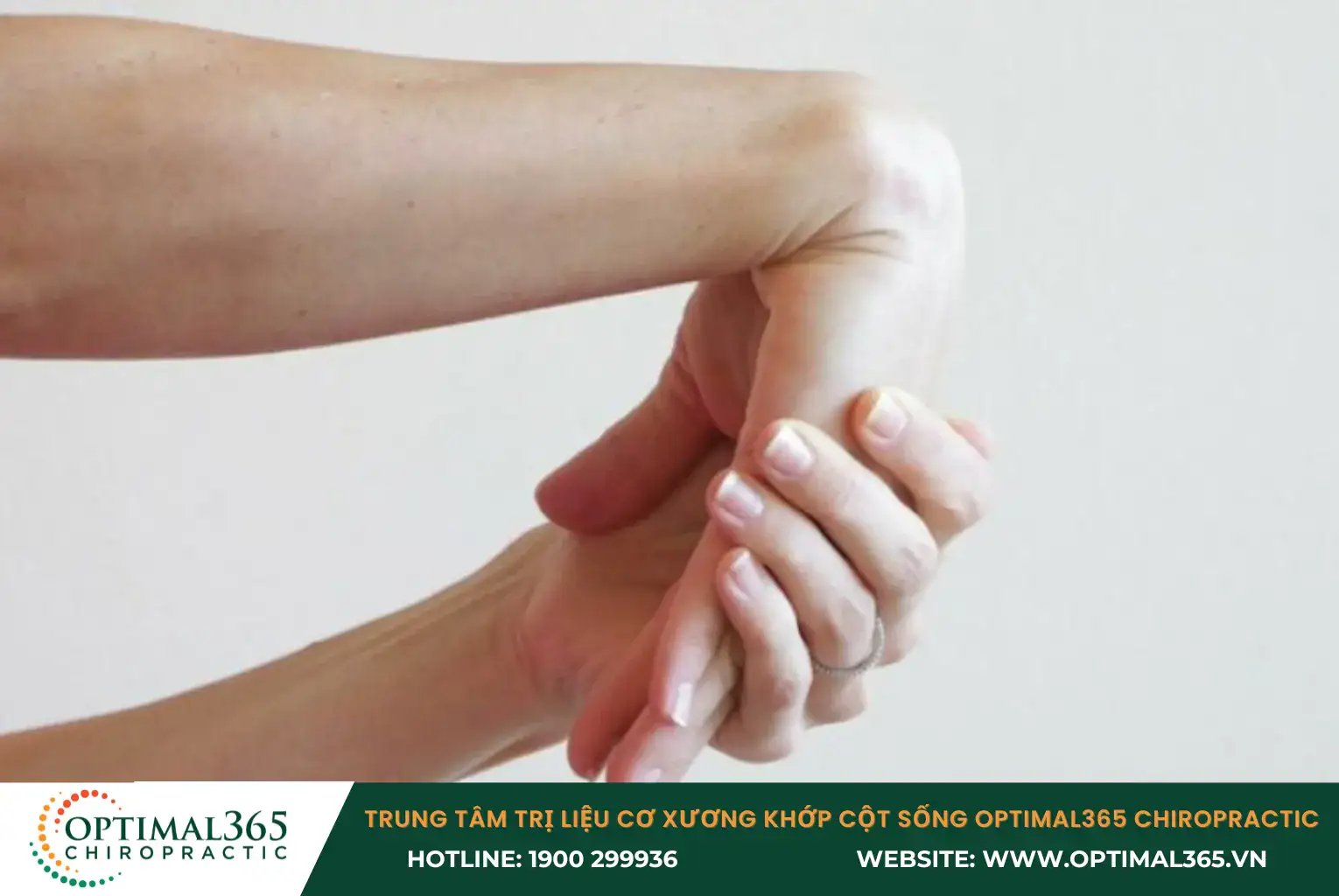 Wrist Stretching Exercises help improve flexibility, reduce muscle tension, and alleviate pain.