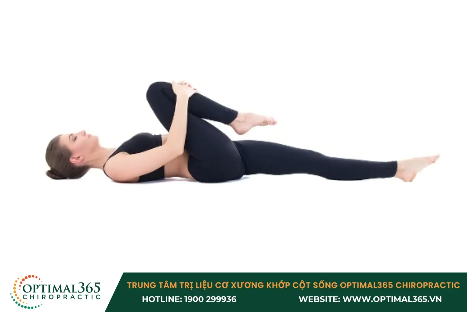 Bài tập ép đầu gối lên đến ngực giúp tăng cường lưu thông máu đến vùng lưng dưới