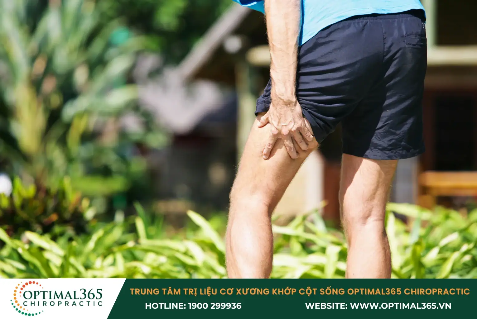 Chấn thương cơ hamstring có thể xuất hiện do đột ngột va chạm hoặc té ngã