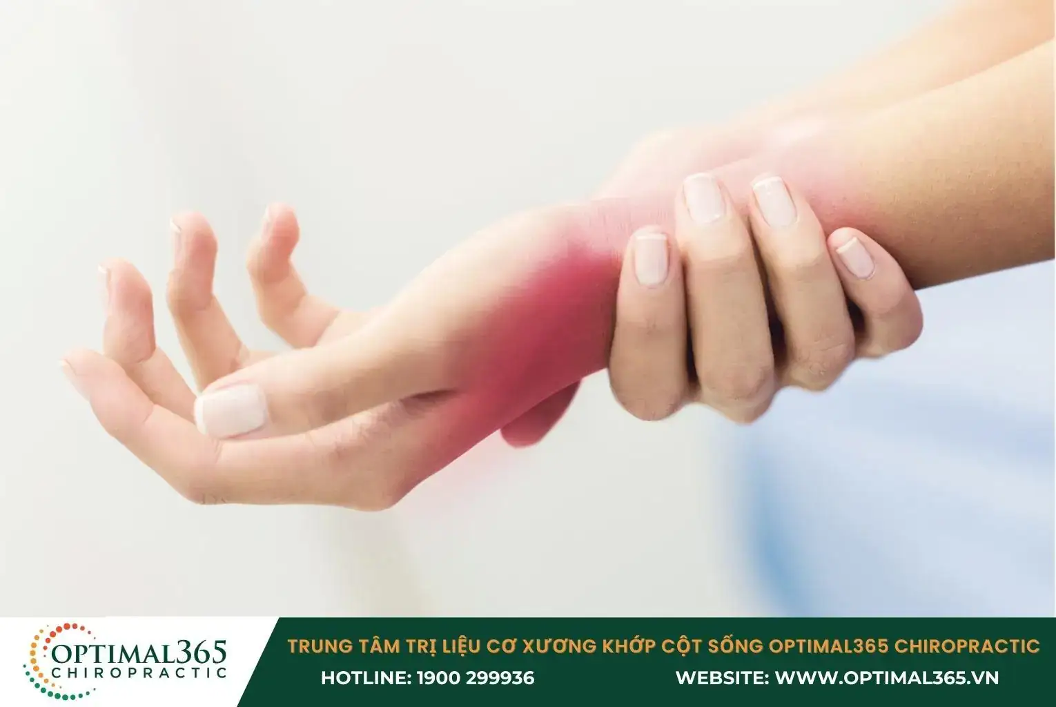 Bong gân cổ tay khi dây chằng xé rách