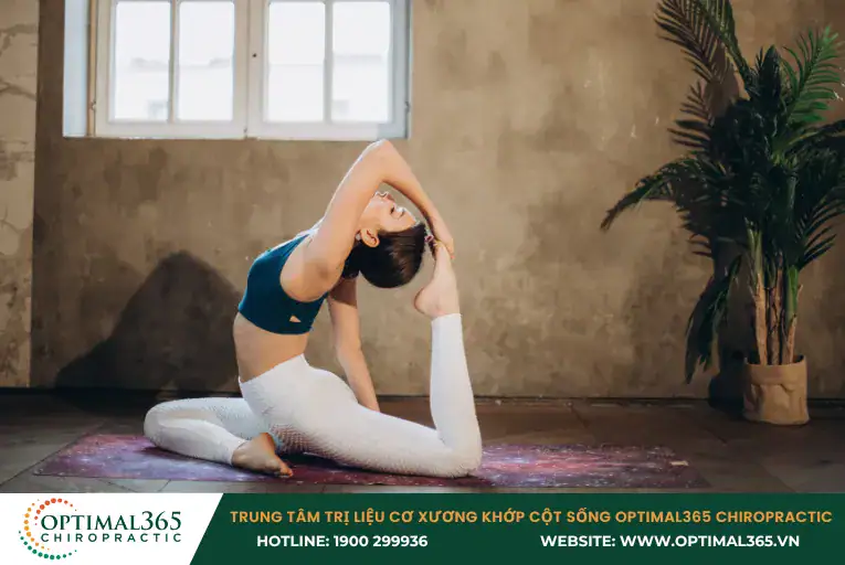 Tập yoga giúp thư giãn cơ bắp và tinh thần, giảm đau đầu hiệu quả