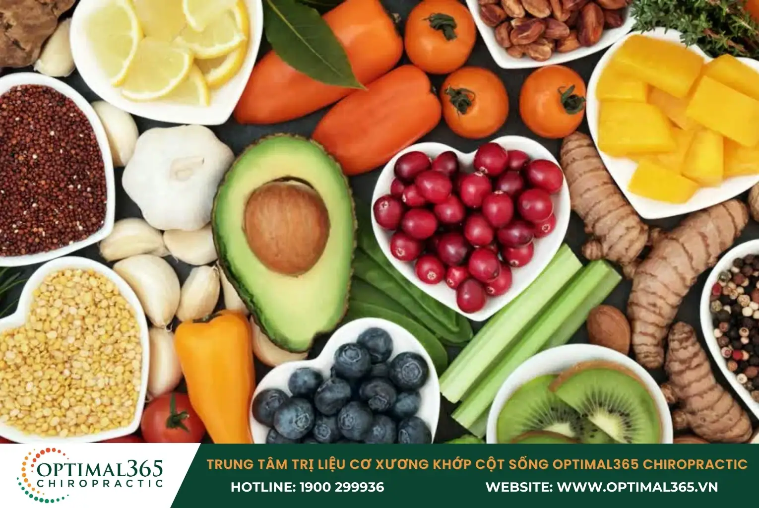 Bổ sung đầy đủ chất chống oxy hóa qua chế độ ăn uống giúp hỗ trợ điều trị lồi đĩa đệm cột sống cổ