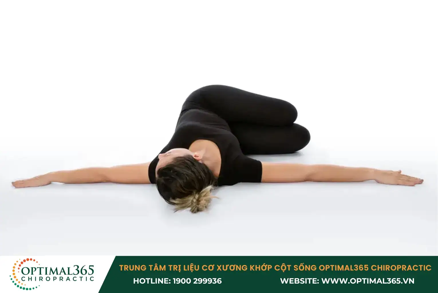 Tư thế xoay người giúp giảm căng cơ cổ, cải thiện lưu thông máu, giảm đau đầu