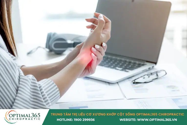 nguyên nhân đau cổ tay