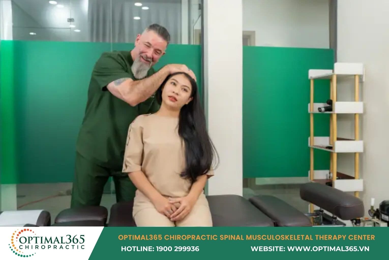 chiropractic treatment for back pain and spine adjustment